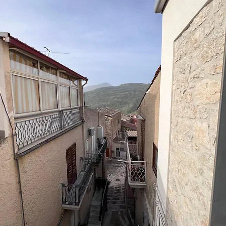 Le Dell'emiro 2 * Castronuovo di Sicilia